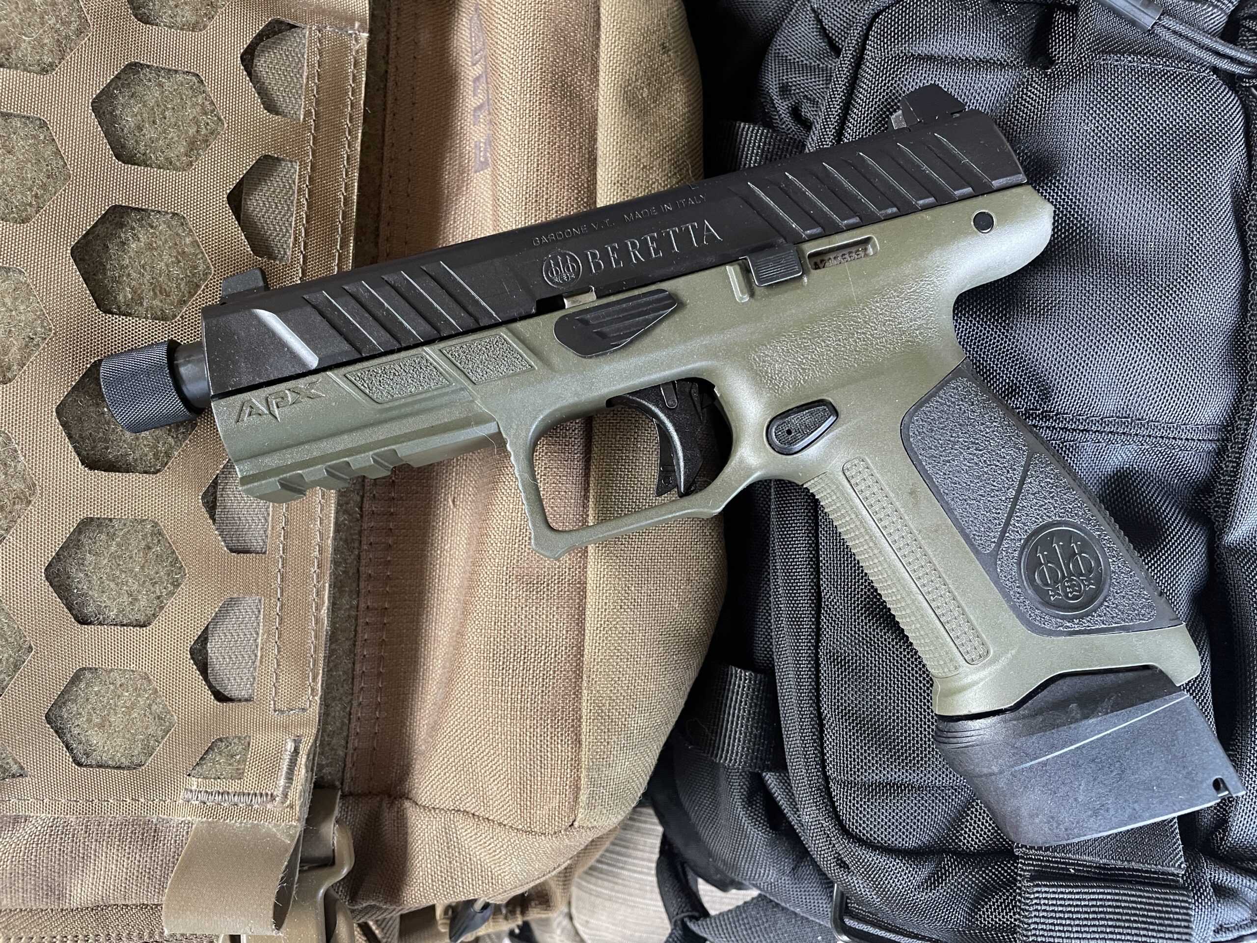 Gun Review Beretta Apx A1 Full Size Tactical 9mm Pistol Gun Usa All Day 4451