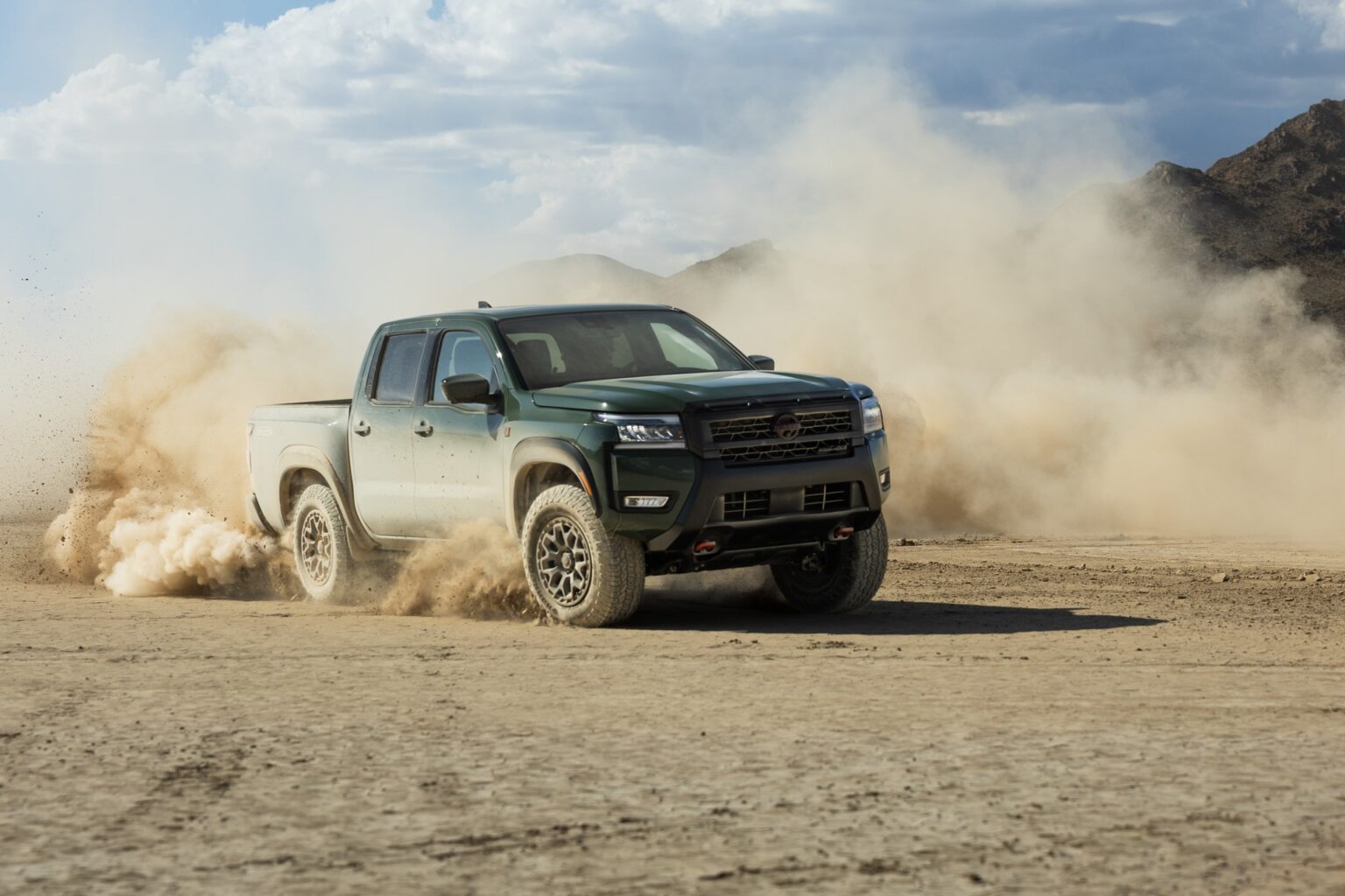 Shocks and Looks, But No More Grunt: 2026 Nissan Frontier Pro-4X R