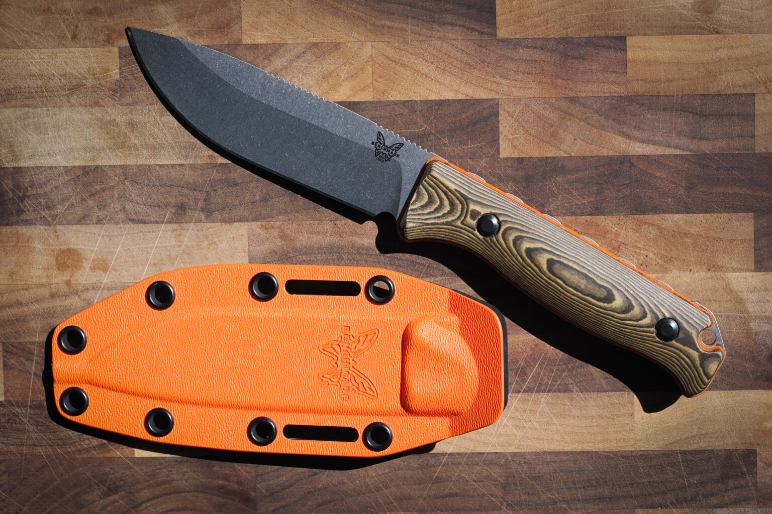 The Only Hunting Knife You’ll Ever Need: Benchmade Saddle Mountain Skinner Review