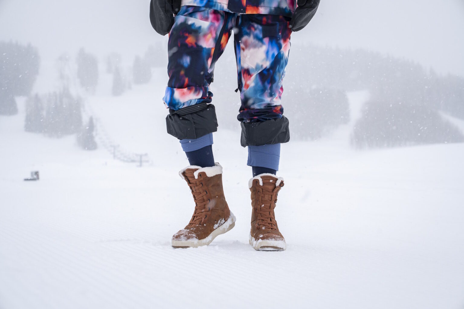Brilliant Elastic Lace System for Women’s Winter Boots: Stio Colter Review