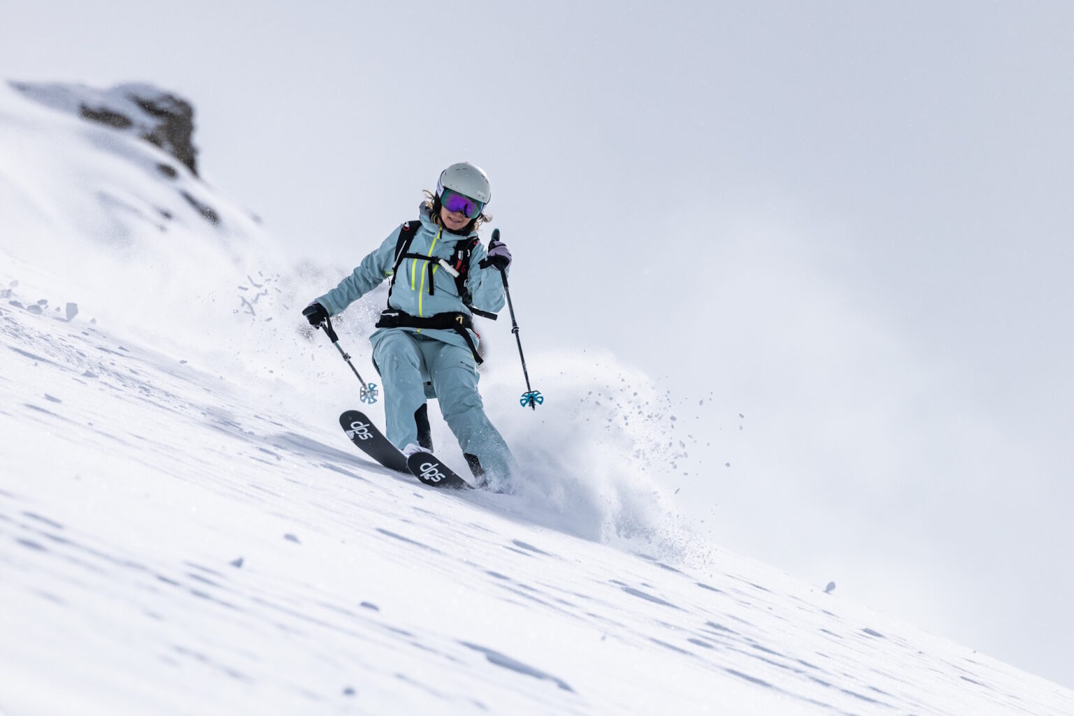 ‘Screaming Bargain’ for Technical Performance: Columbia Titanium Platinum Peak II Women’s Ski Jacket Review