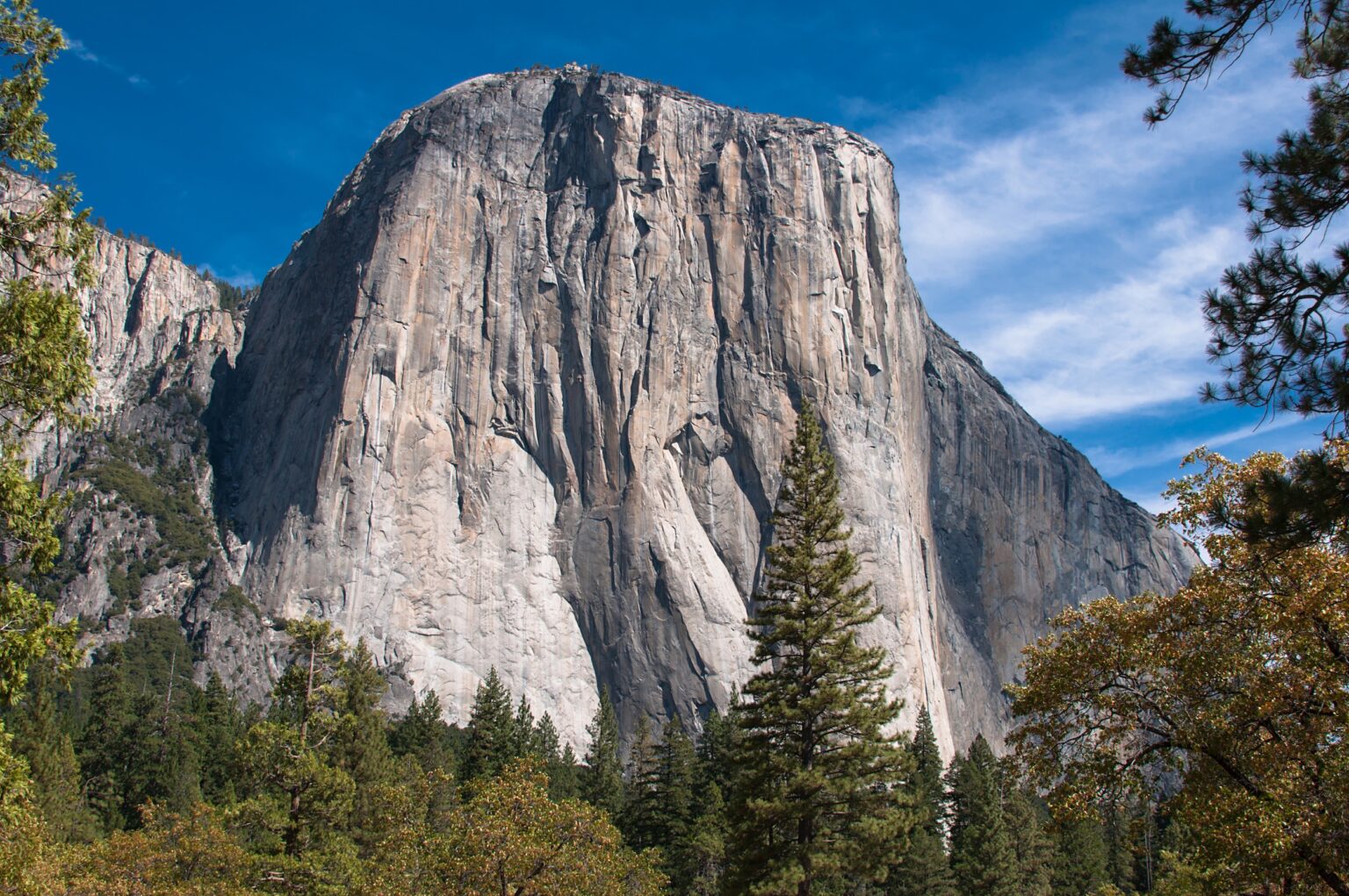 Accomplished Alpinist Dies in El Cap Climbing Accident