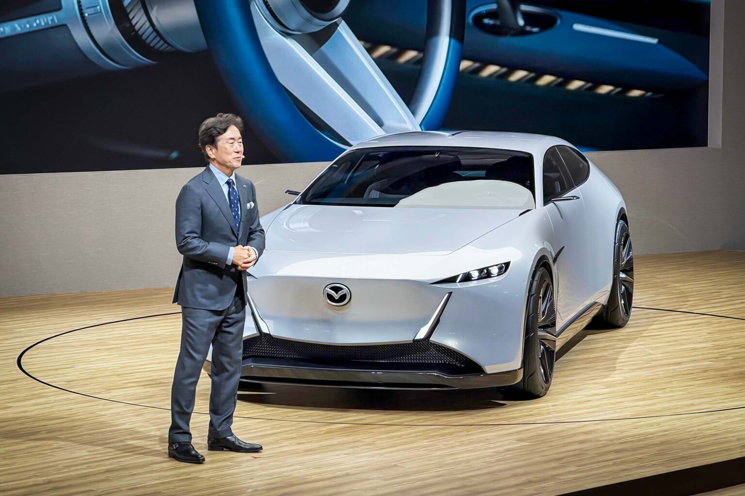 Mazda’s Muscular Vision X-Coupe Concept Could Suck Pollution Out of the Air Mazda’s Muscular Vision X-Coupe Concept Could Suck Pollution Out of the Air