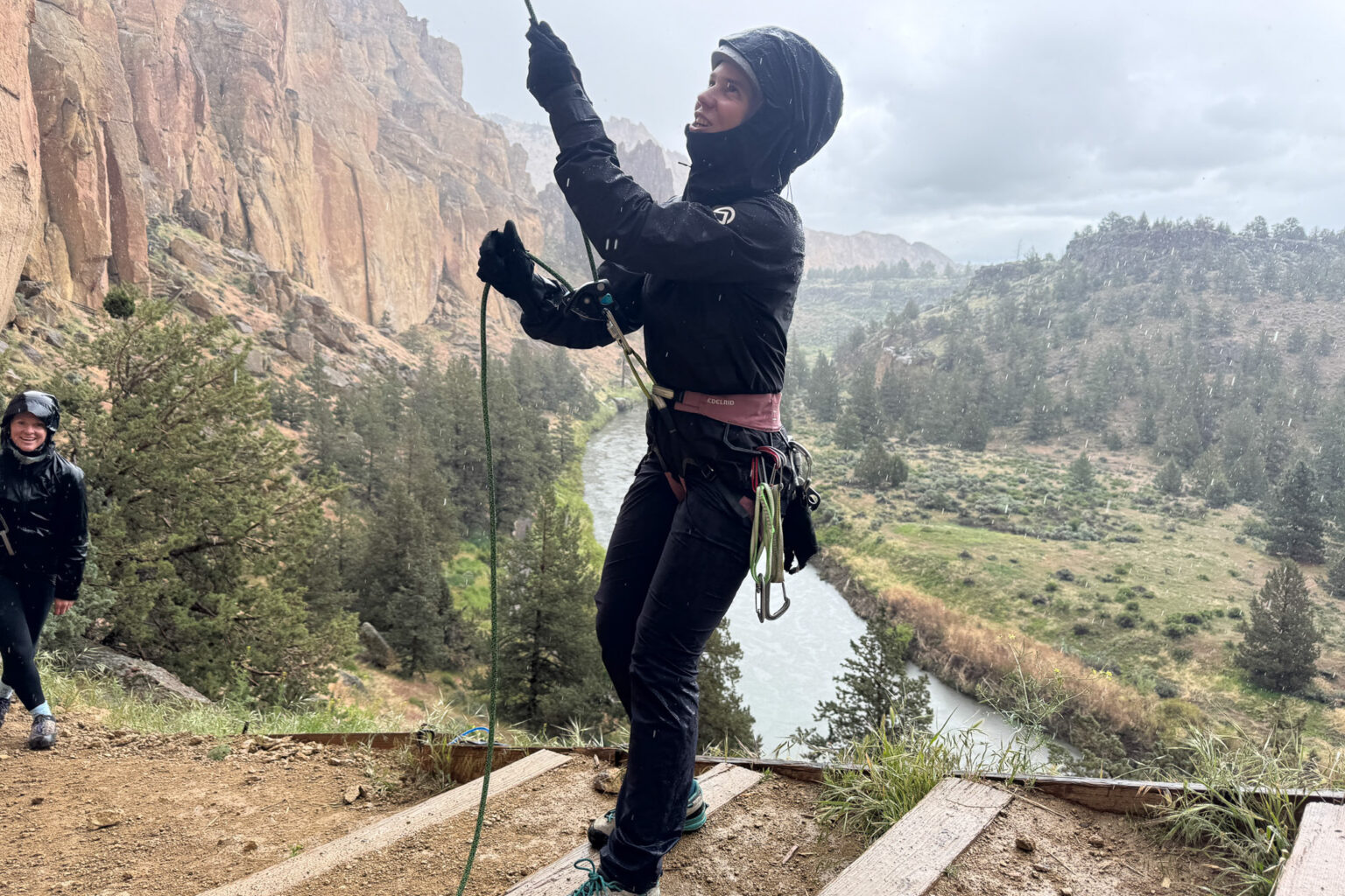 A Shell Built for the Sharp End: The North Face Papsura Jacket Review