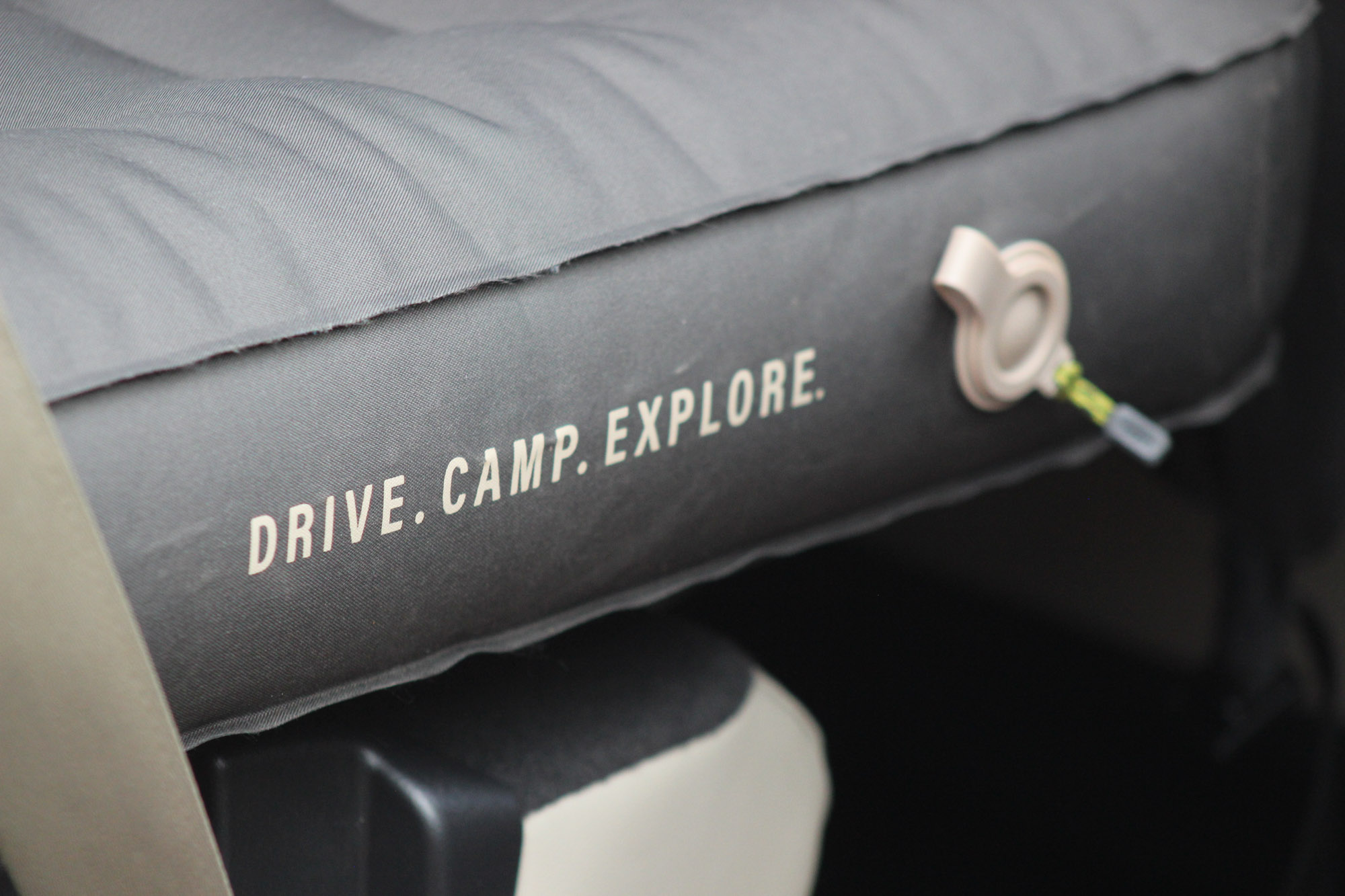 a close up image of the tough 300d fabric used on the LUNO Air Pro Vehicle mattress