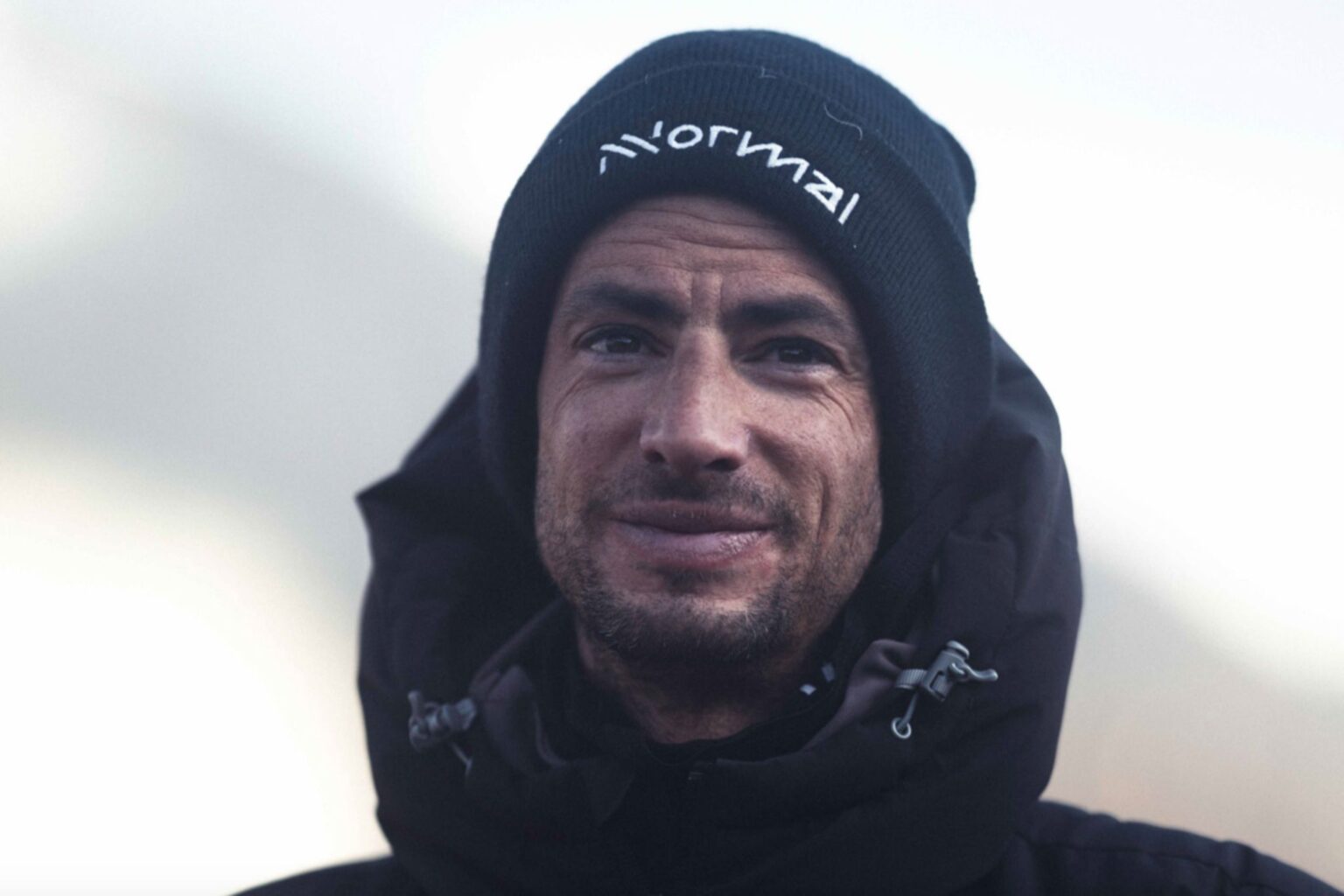 Kilian Jornet Summits Mount Rainier, Completes All 72 US 14’ers