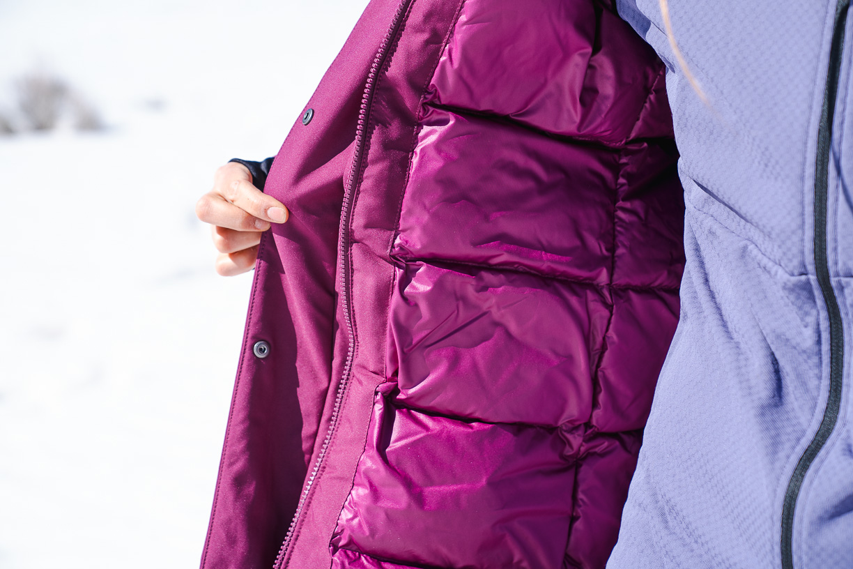 interior baffles with fill in a winter jacket 