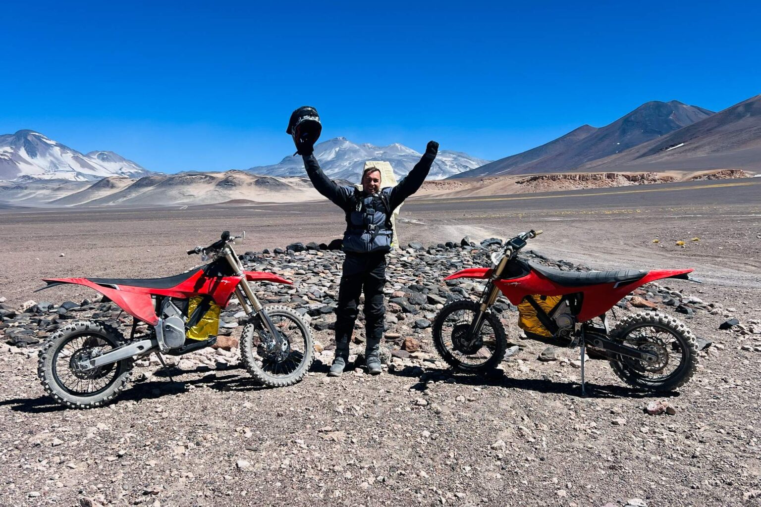 Electric Motorcycle Sets Record for Highest-Driving Two-Wheeler Ever