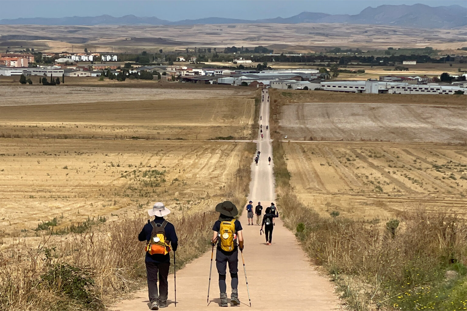 Your Guide to Spain’s Quintessential Thru-Hike: El Camino de Santiago Your Guide to Spain’s Quintessential Thru-Hike: El Camino de Santiago