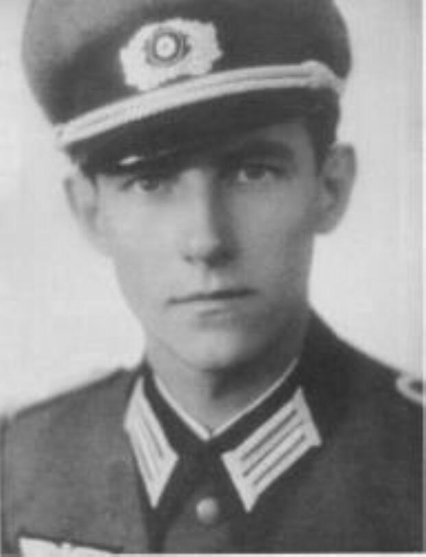 German Officer Sacrificed His Life Trying to Save an American Soldier in the WWII Battle of Hurtgen Forest German Officer Sacrificed His Life Trying to Save an American Soldier in the WWII Battle of Hurtgen Forest