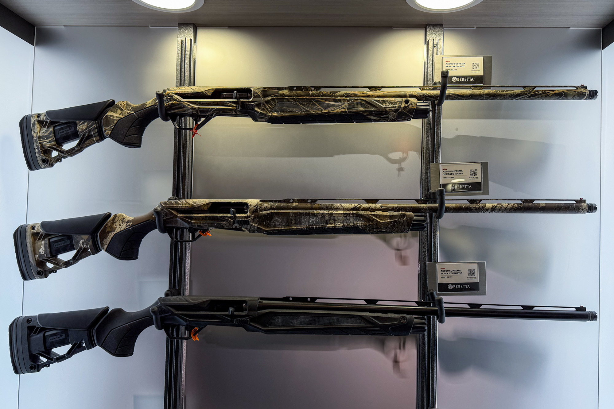 Beretta AX800 Suprema