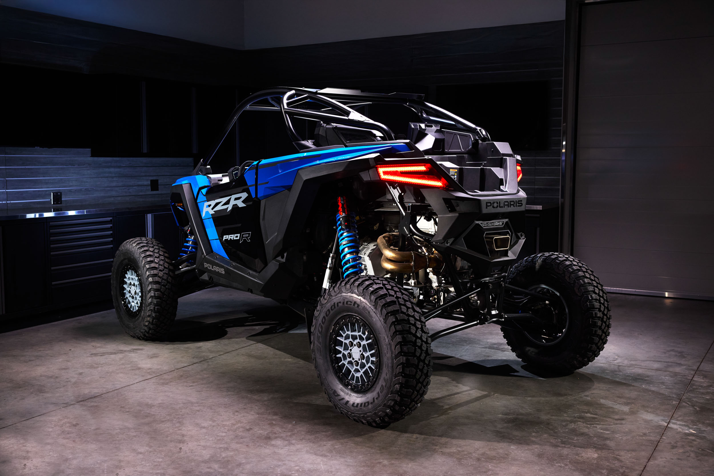 2026 Polaris Pro R Ultra Edition
