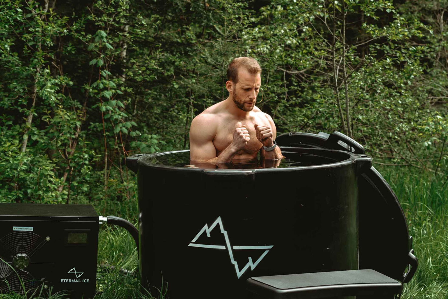 Eternal Ice HD Pro Ice Bath + Chiller Review: A Durable Tub for the Great Outdoors Eternal Ice HD Pro Ice Bath + Chiller Review: A Durable Tub for the Great Outdoors