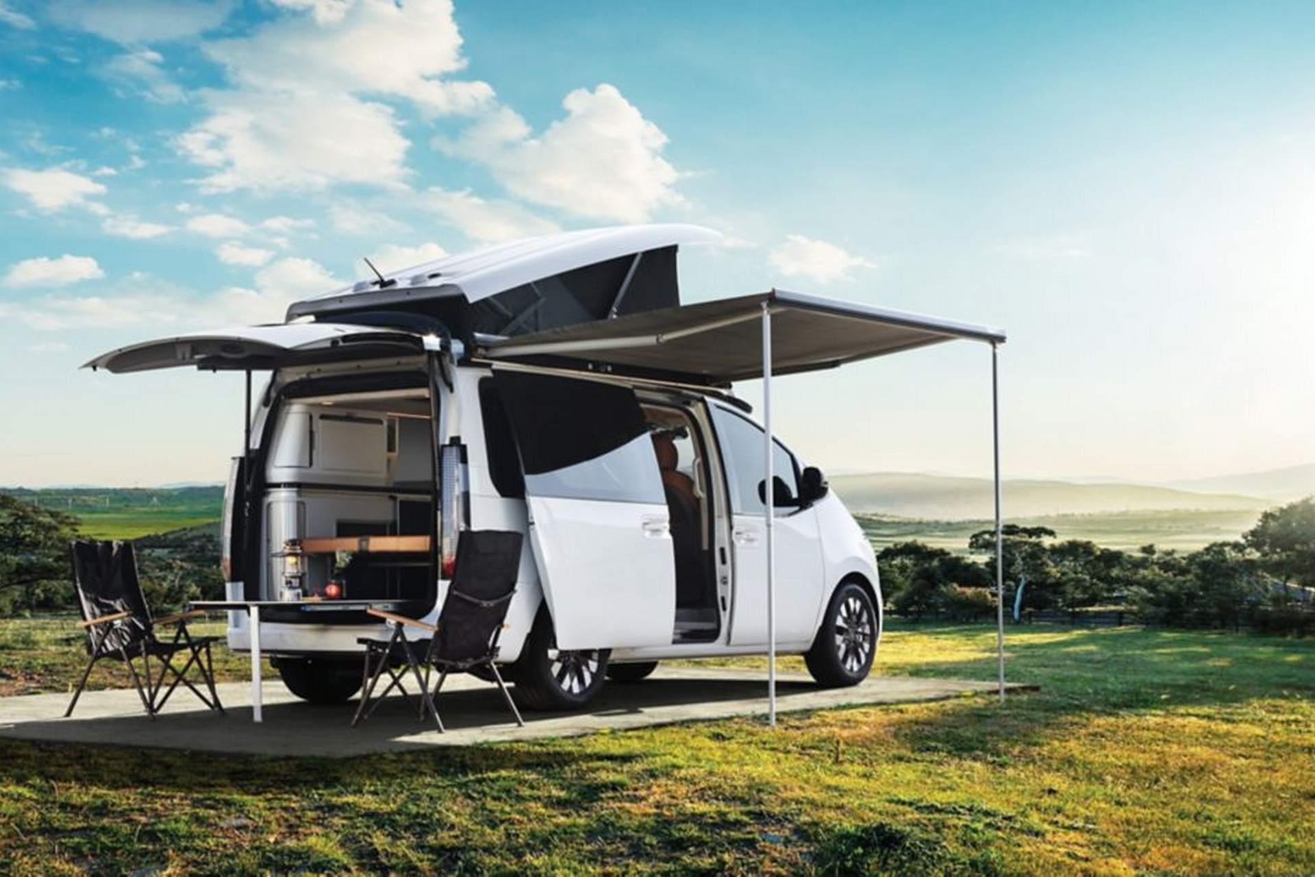 Hyundai Staria Camper Concept