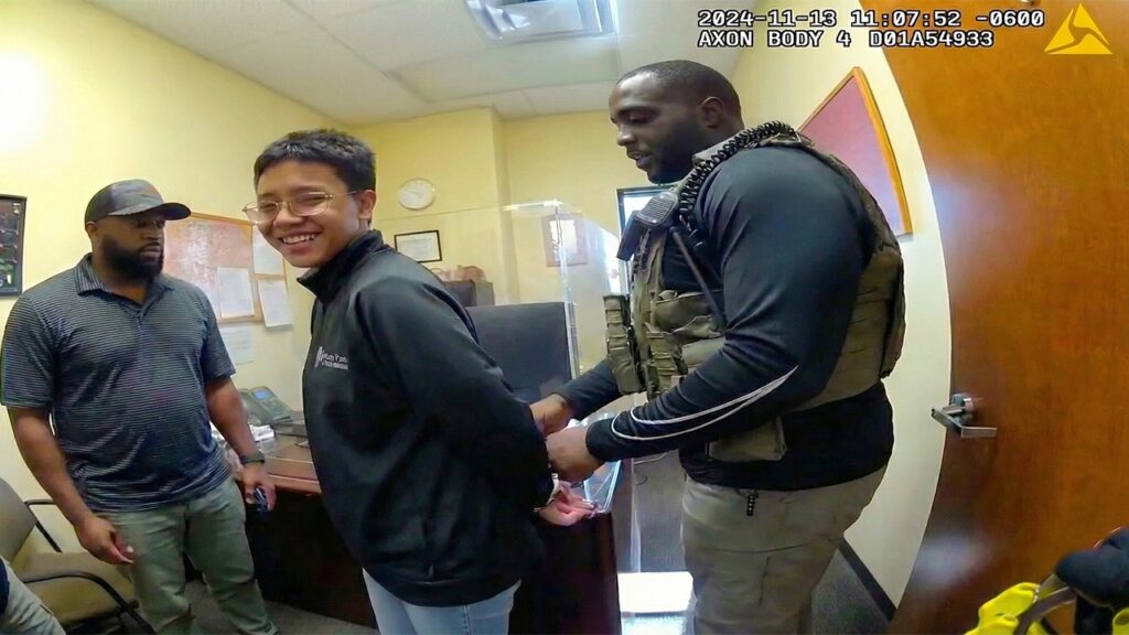 Teen Laughs After Shooting a Father Over an iPhone on Facebook Marketplace