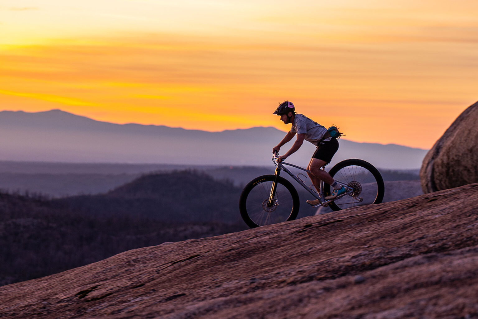 32-Inch Hardtail, Skateboard Pack, Tote Towel, and More Emerging Gear 32-Inch Hardtail, Skateboard Pack, Tote Towel, and More Emerging Gear