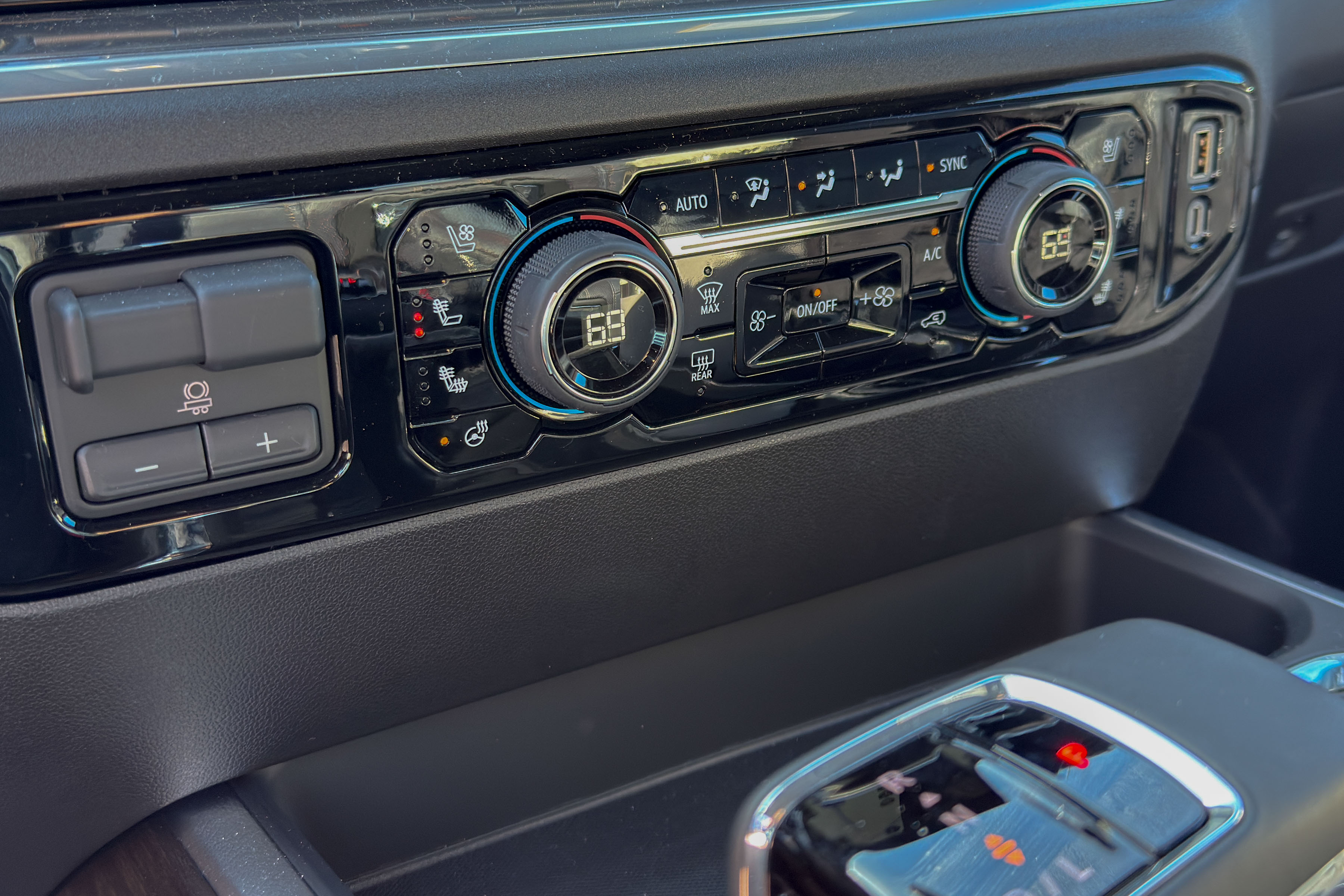 2026 Chevrolet Silverado High Country V8 with Super Cruise