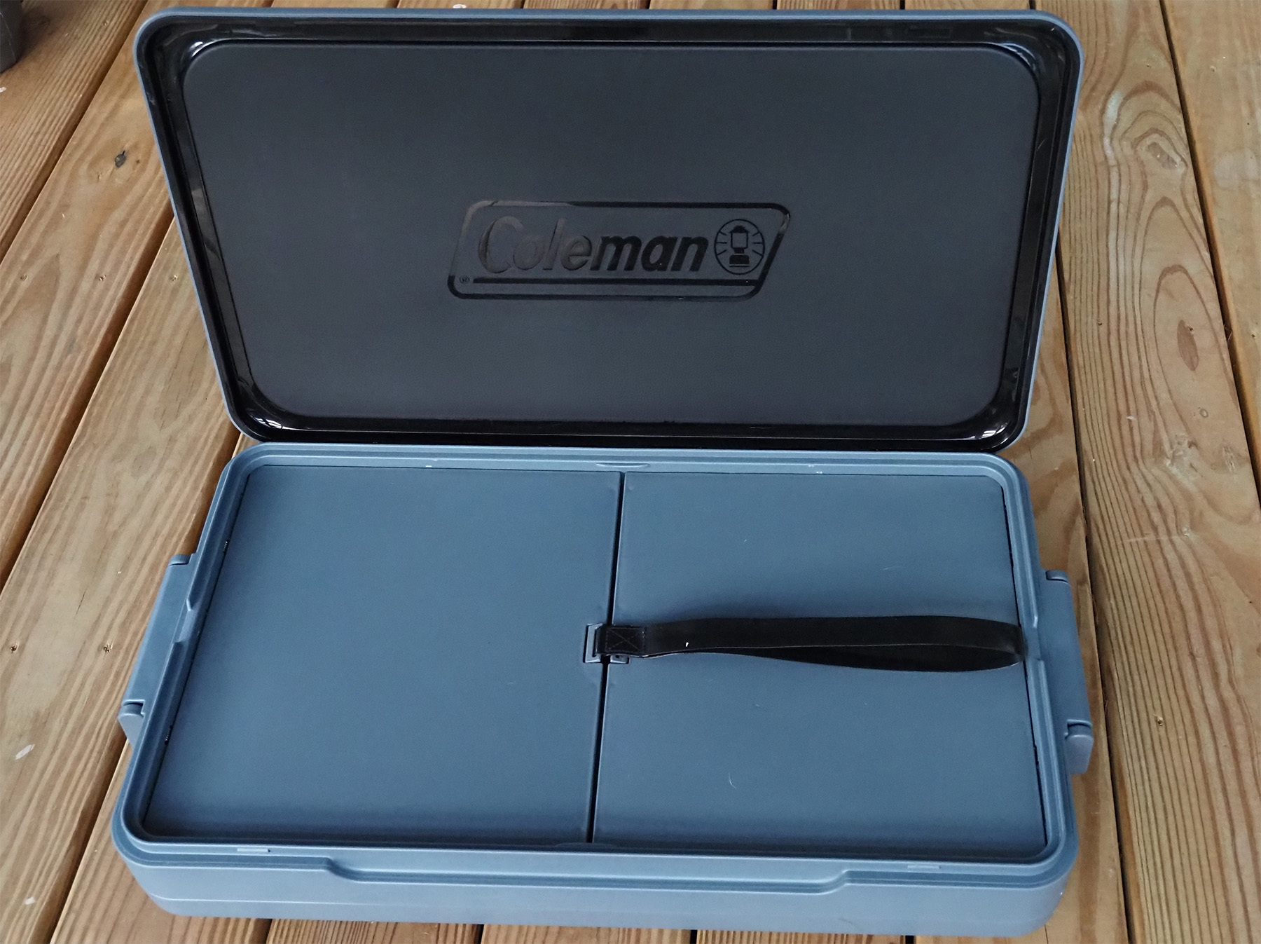 coleman snap n go hard cooler collapsed