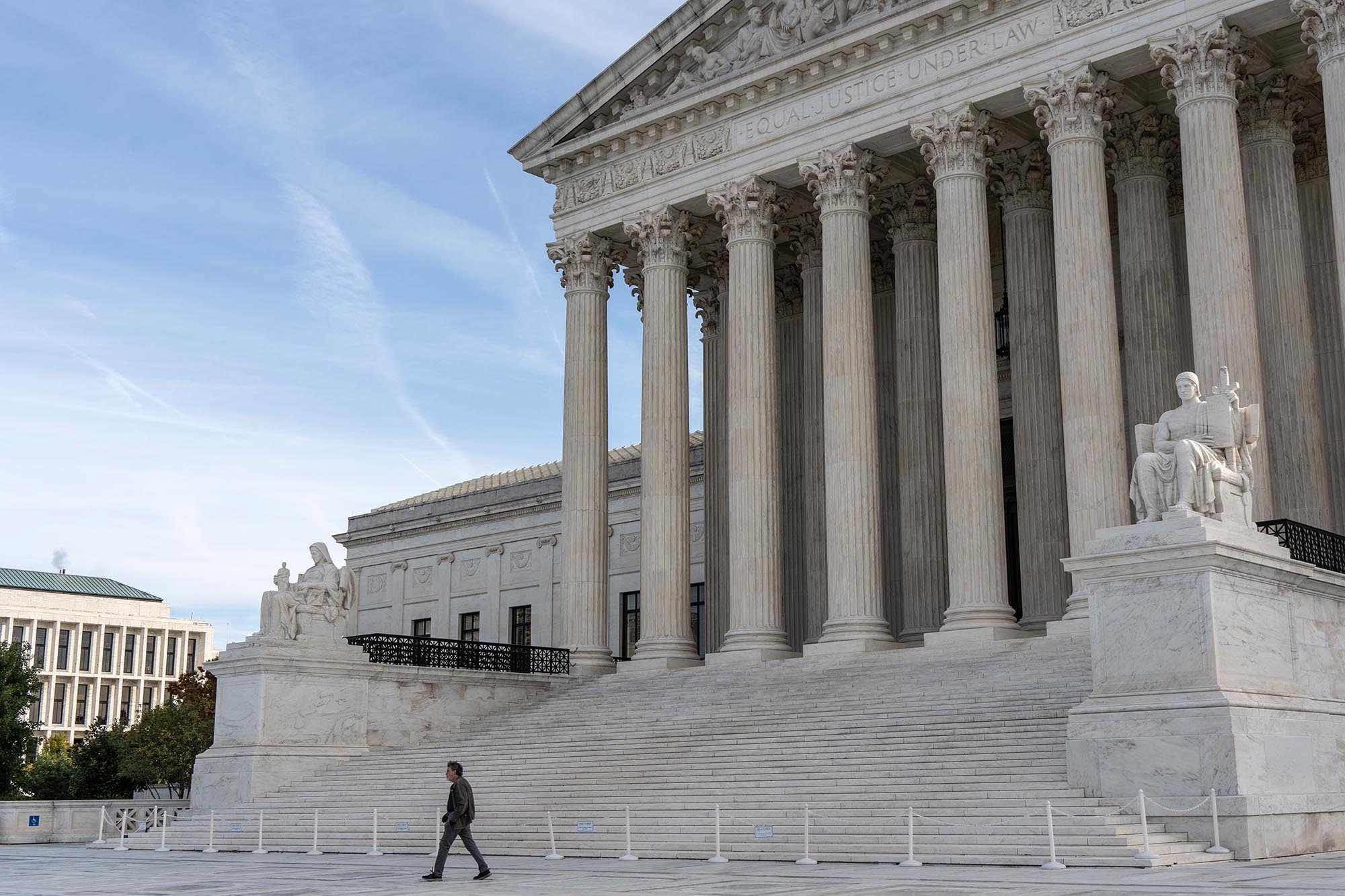 Washington,Dc,-,October,27,,2024:,Person,Walks,In,Front