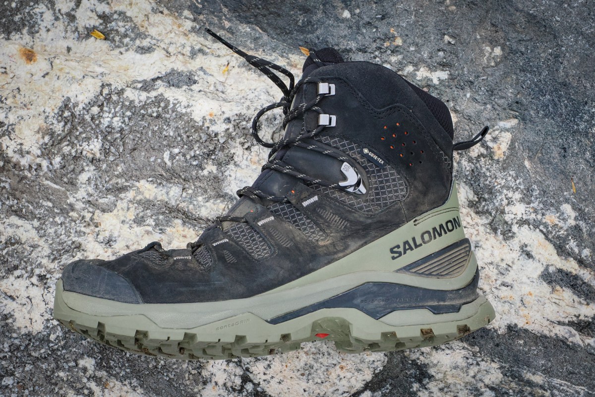 Salomon Quest 5 on a rock