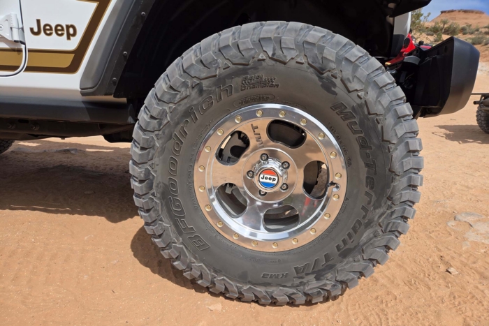 Jeep Wrangler Laredo Concept