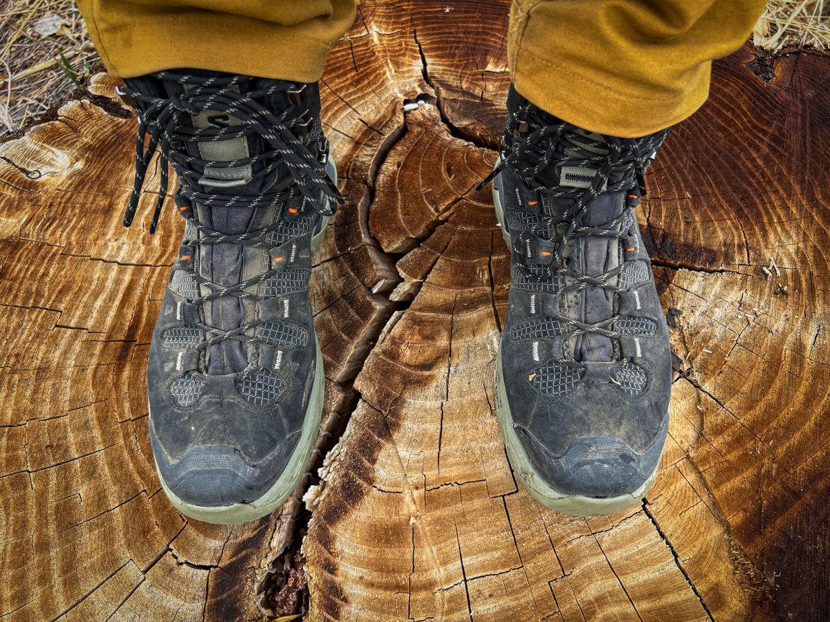 Salomon Quest 5 hiking boot