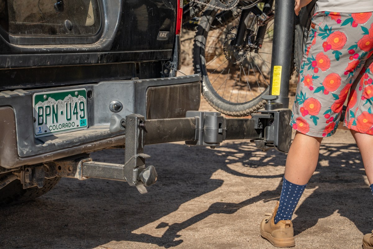 A swinging hitch rack lets you easily access your cargo space; (photos/Eric Phillips)
