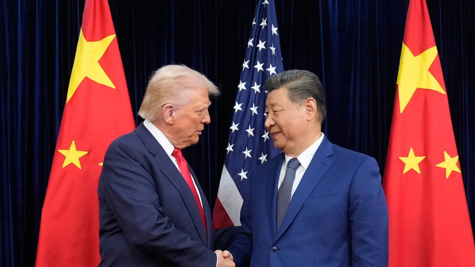 New Bill Bars China, Other Adversaries From Buying US Farmland, Real Estate