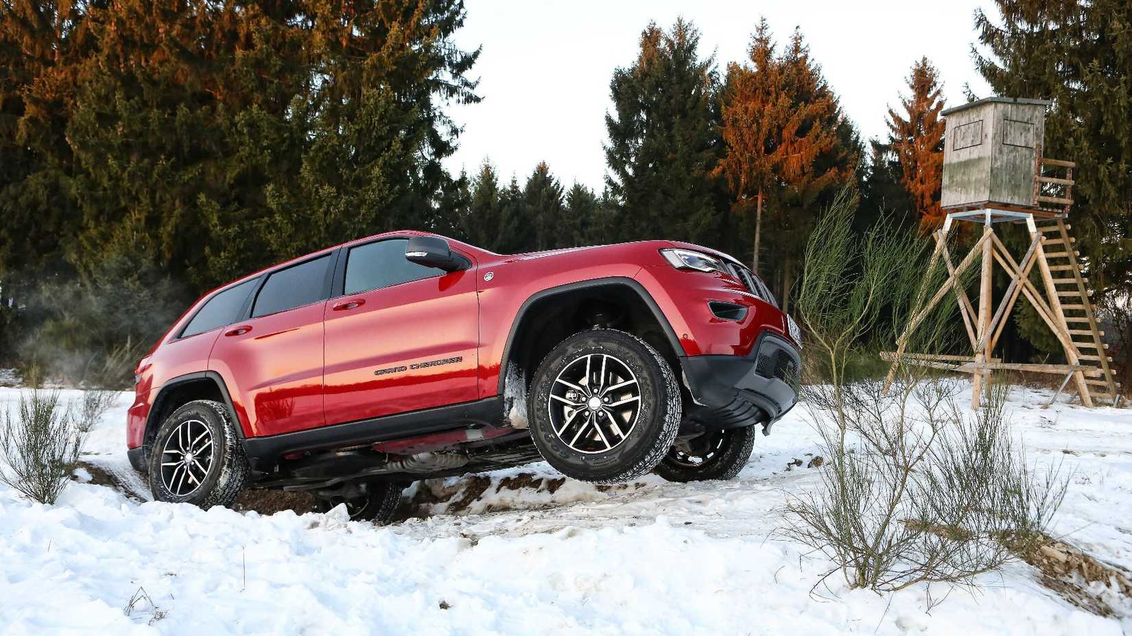 2017-grand-cherokee-trailhawk