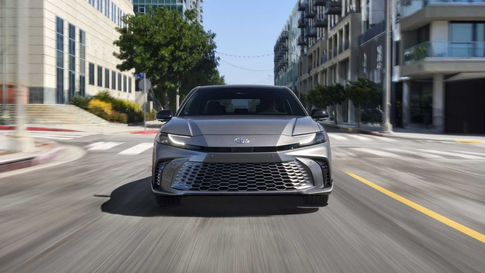 2025 Toyota Camry XSE Silver Front City Driving