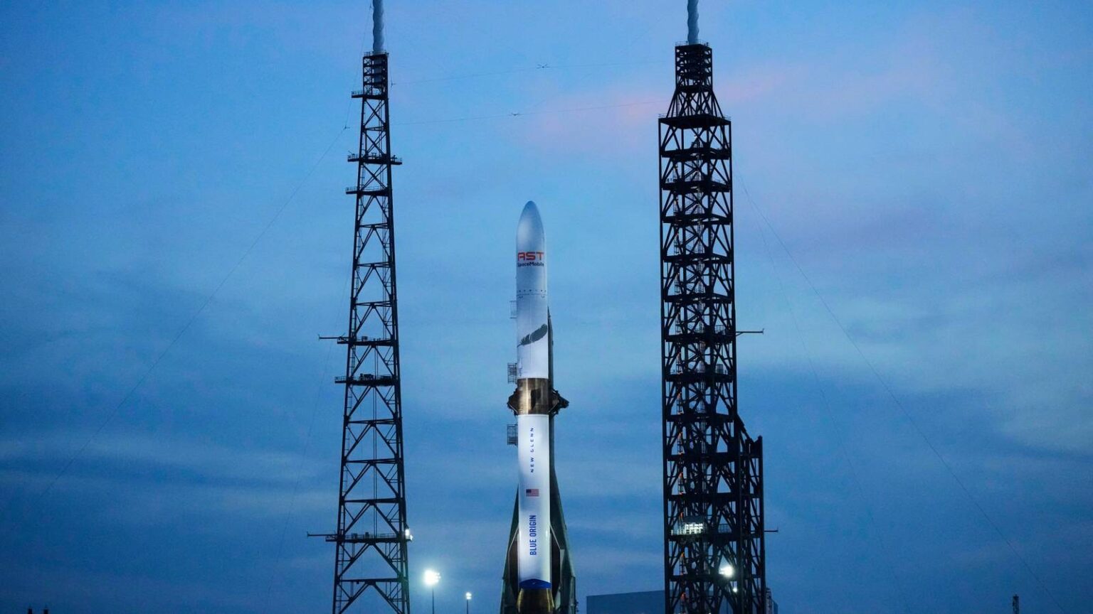Blue Origin Says Rocket Explosion Spared Fuel Tanks and Key Launch Pad Parts