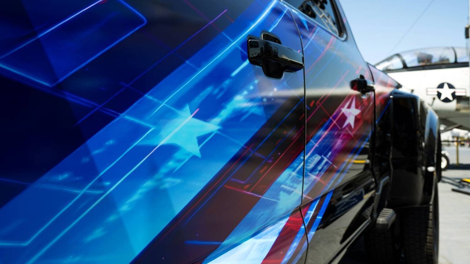Ford Custom Garage Builds A Super Duty For The Extremely Patriotic Ford Custom Garage Builds A Super Duty For The Extremely Patriotic