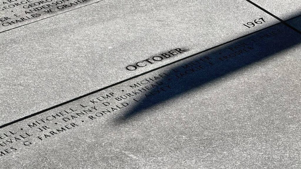 Large Kentucky Sundial Has Memorialized Fallen Veterans for Nearly 40 Years