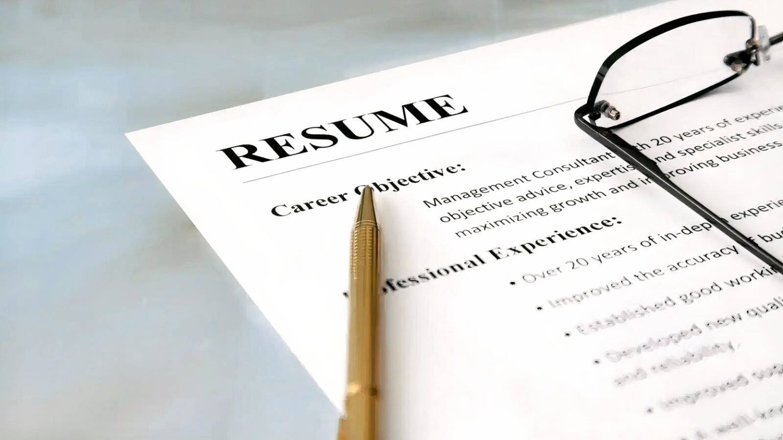 AI Resume and Email Tips for Veterans Entering the Civilian Workforce
