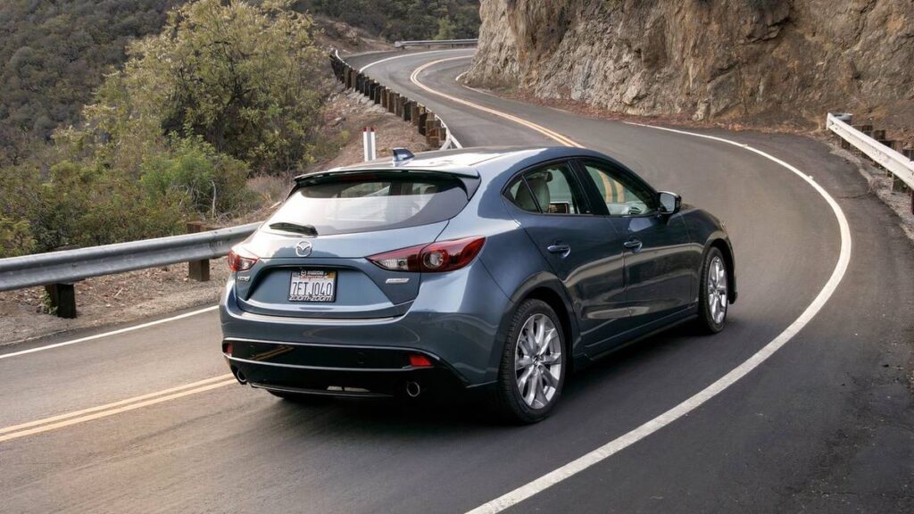 4 Best Vehicles for Young Service Members on a Budget 4 Best Vehicles for Young Service Members on a Budget