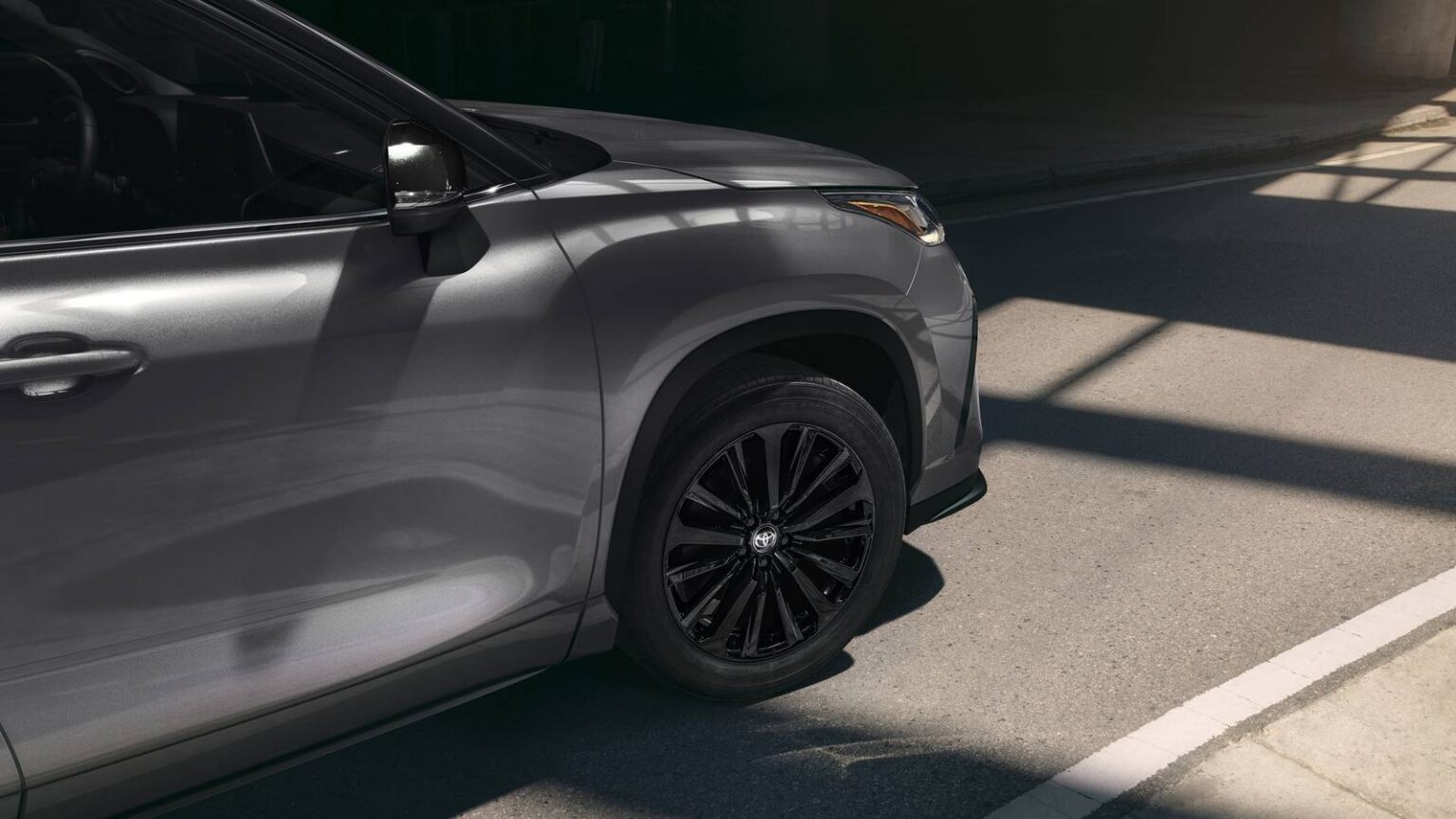 5 SUVs Most Likely To Hit 300,000 Miles And What They Have In Common