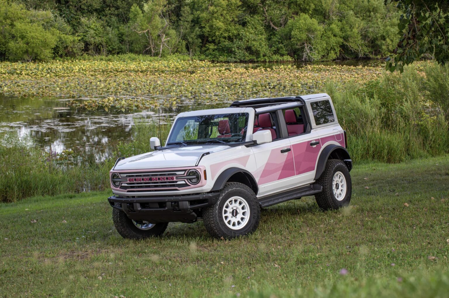 Ford Debuts Very Pink, Very Pricy ‘Desert Rising Edition’ Bronco
