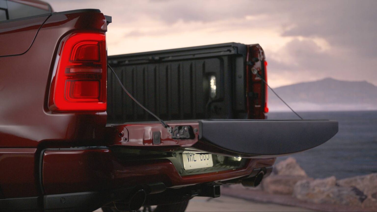 America’s Full-Size Pickup Truck War Is Heating Up America’s Full-Size Pickup Truck War Is Heating Up