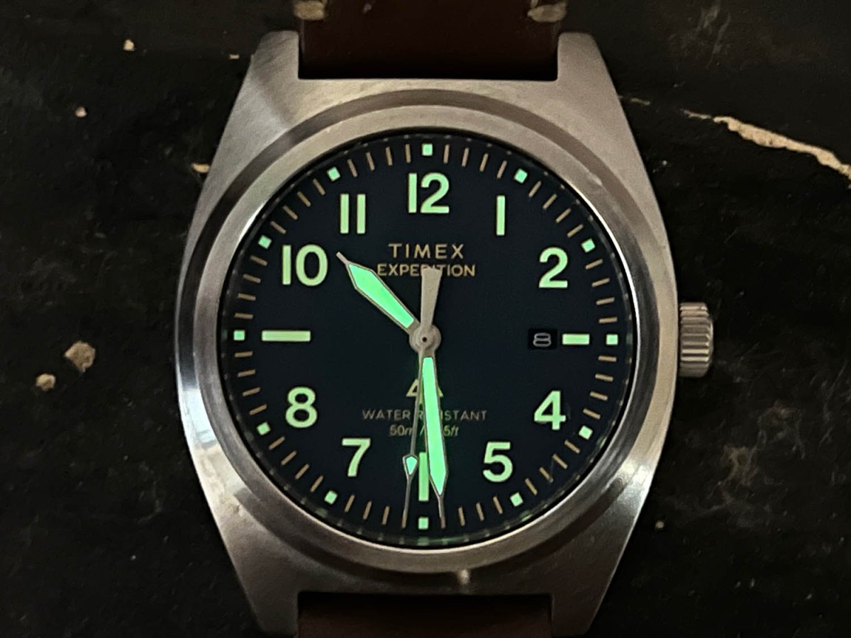 Timex Expedition Capstone lume