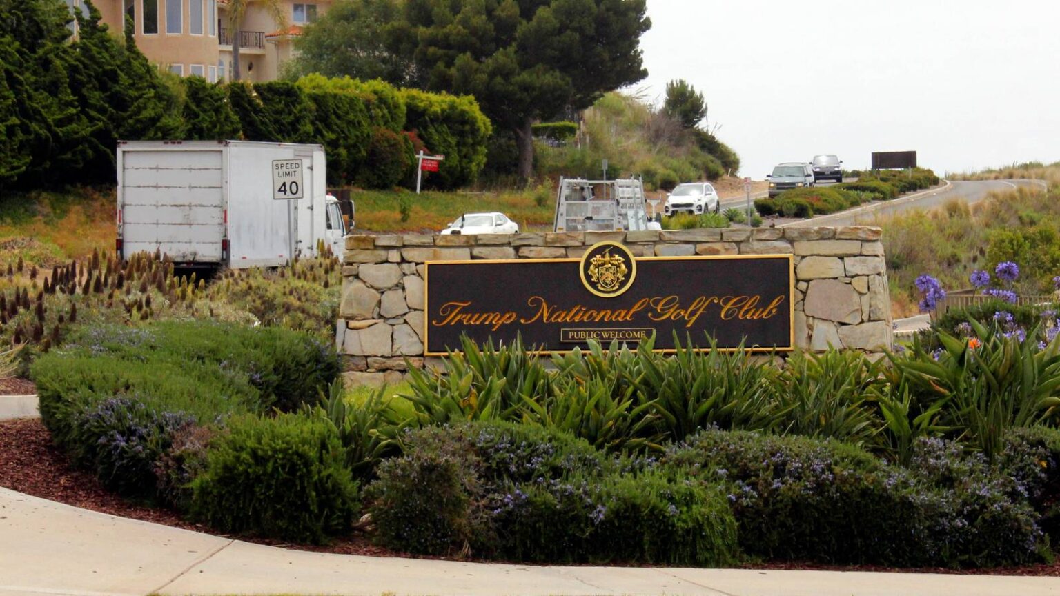 A Judge Suspends Charges Against an Ex-Marine Arrested on Trump’s Golf Course with Ammunition