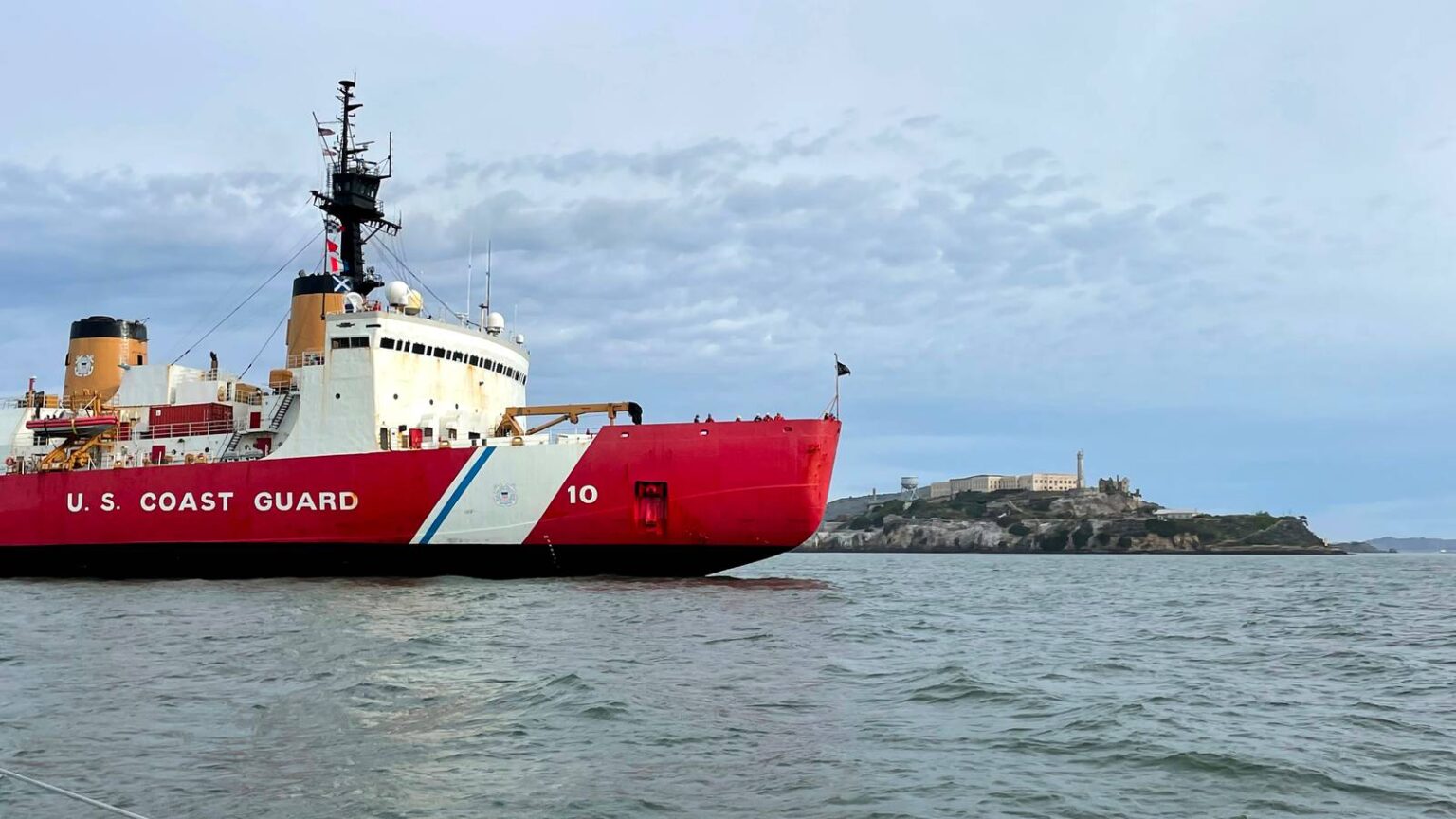 One Person Dead After Coast Guard Finds Boat of Suspected Illegal Migrants