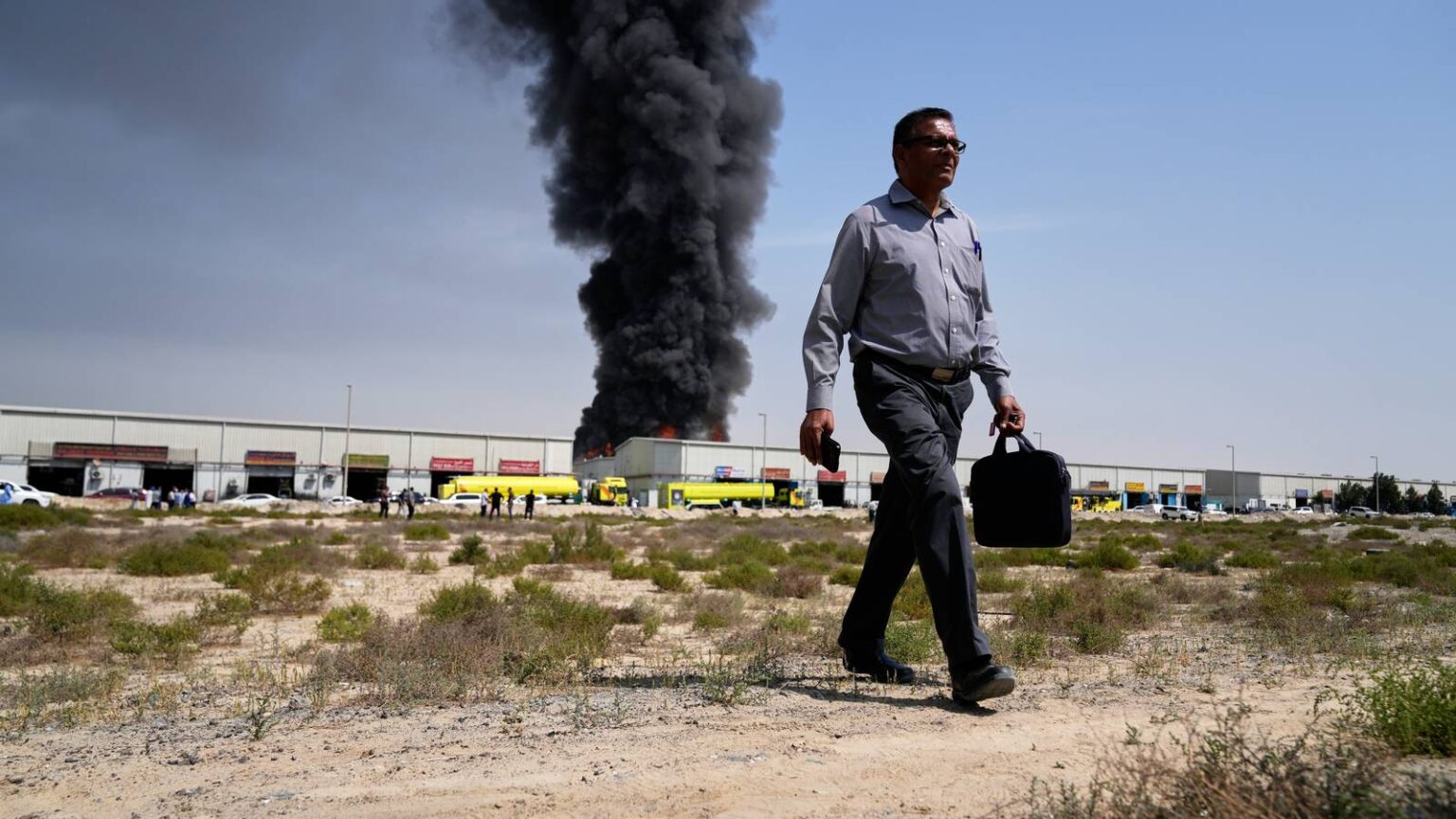 Iran Scrambles to Sustain Trade as US Threatens to Sanction Countries That Refuse to Break Ties
