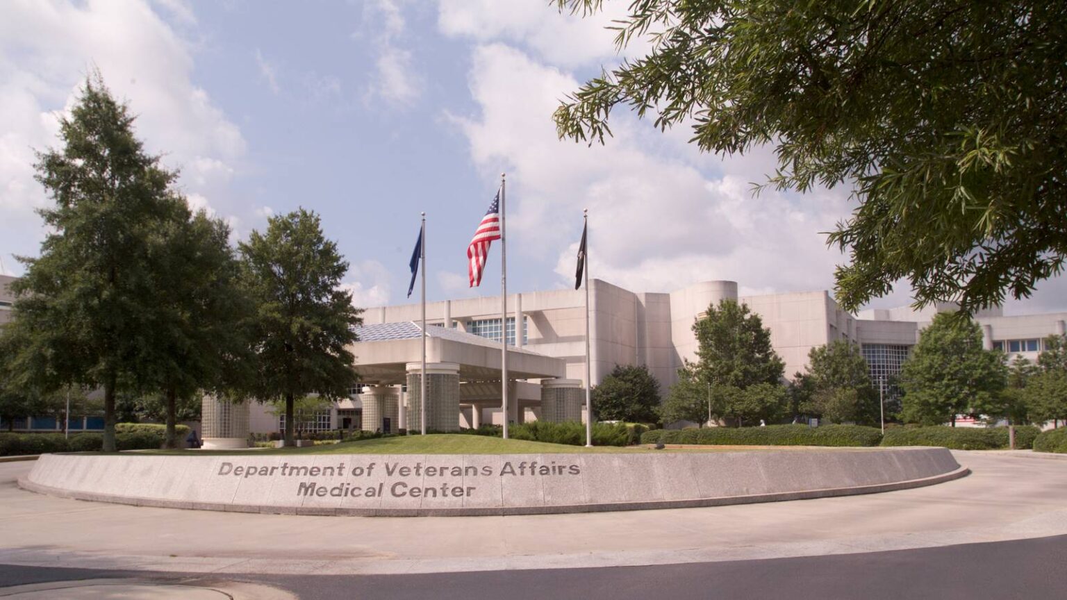 Man Indicted, Accused of Posing as Veteran to Defraud VA of K in 27 Years