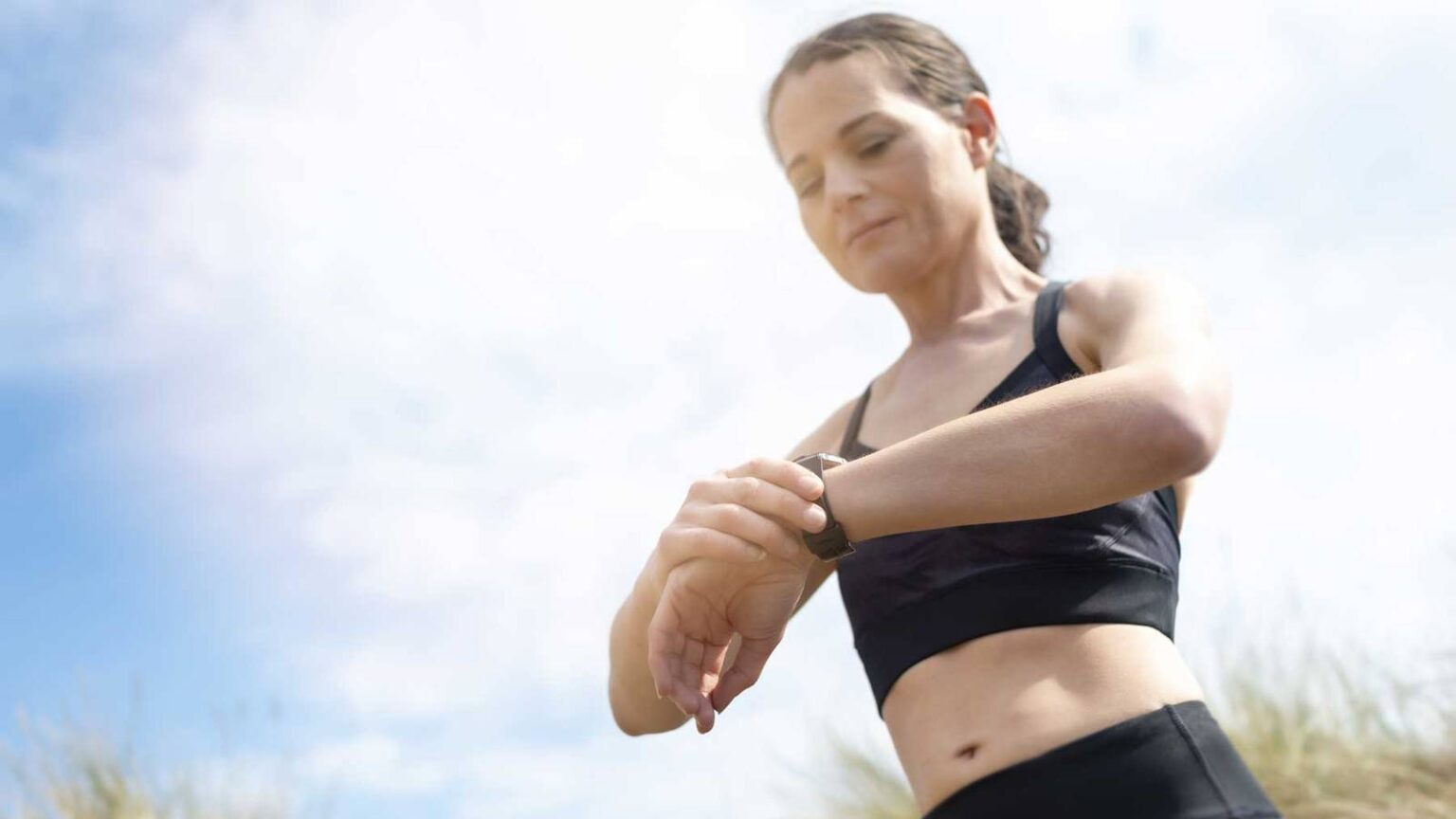 Here’s Why Tracking Your Performance is Key to Progressing in Fitness