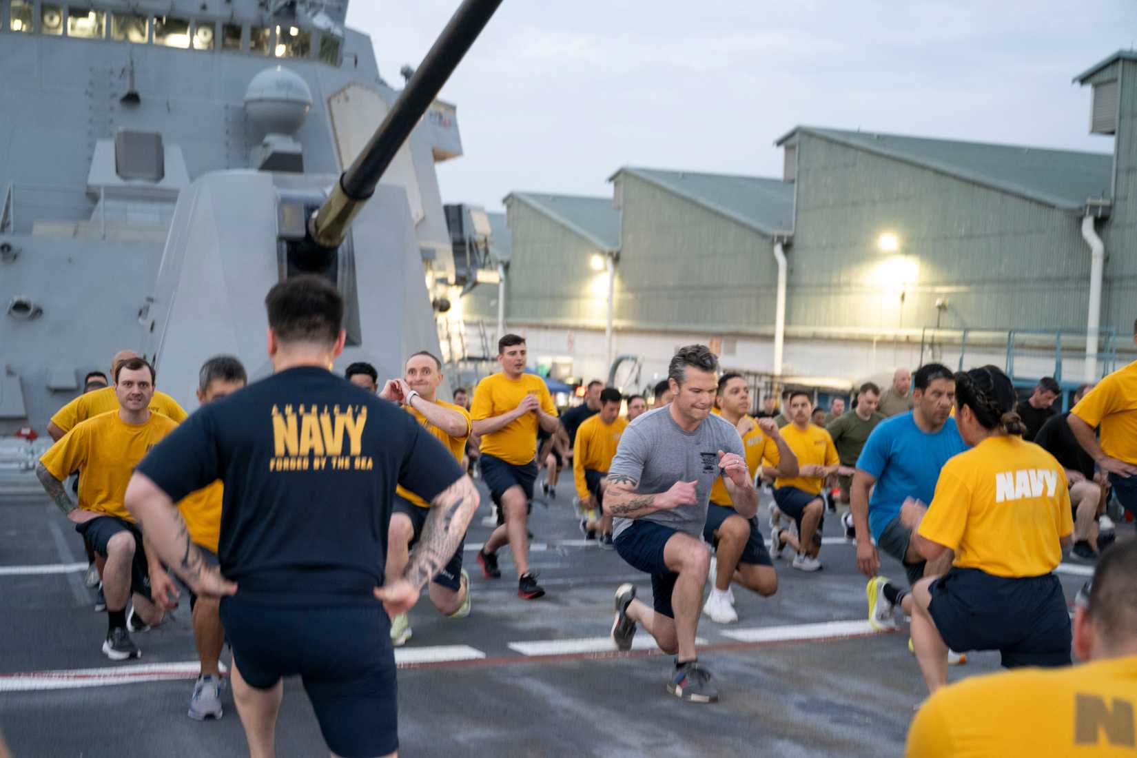 ecDef_Pete_Hegseth_Participates_in_Troop_PT