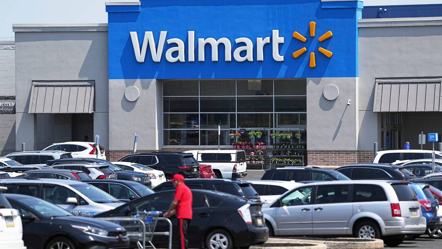 Woman Who Shot, Killed Army Veteran in Walmart Parking Lot Immune Under Florida’s ‘Stand Your Ground’ Law Woman Who Shot, Killed Army Veteran in Walmart Parking Lot Immune Under Florida’s ‘Stand Your Ground’ Law