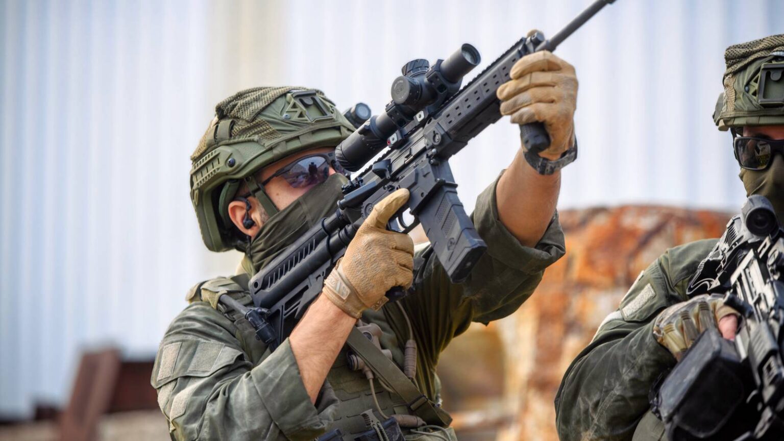 IWI ARBEL Rifle System Targets Drones Up to 450 Meters Away IWI ARBEL Rifle System Targets Drones Up to 450 Meters Away