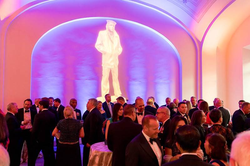 Lone Sailor statue serves as centerpiece of annual Lone Sailor Awards dinner in Washington, D.C. (U.S. Navy).