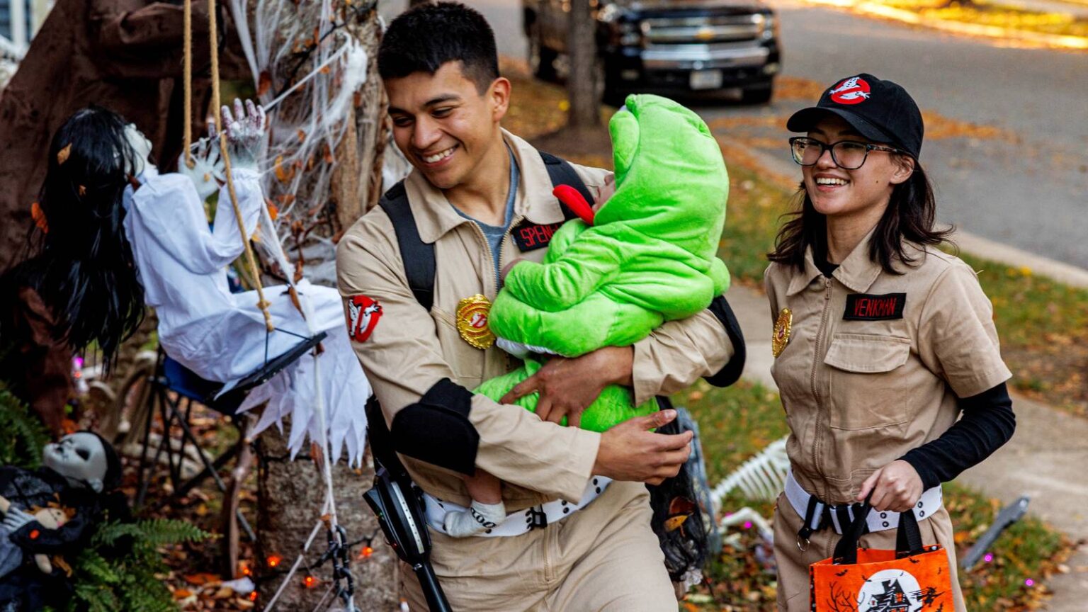 7 Halloween Tips for Military Families After a PCS 7 Halloween Tips for Military Families After a PCS